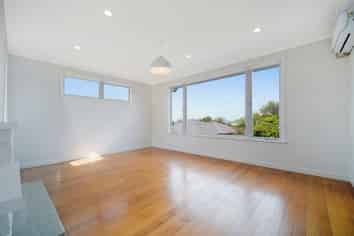 220 Sturges Road, Henderson