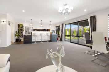 5 Avalon Grove, Ashburton