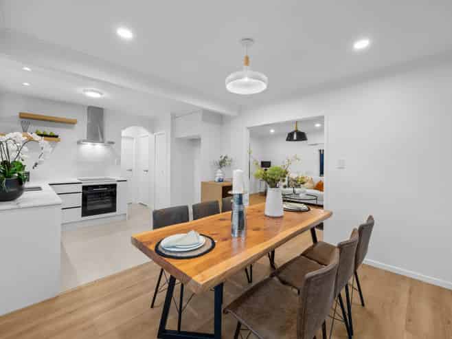 79 Meadway, Sunnyhills