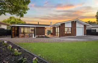 79 Meadway, Sunnyhills