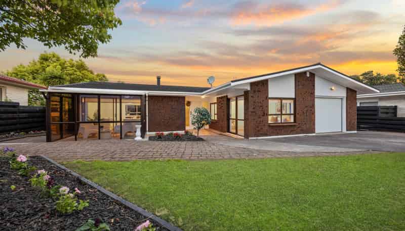 79 Meadway, Sunnyhills