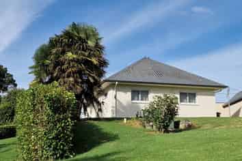 Auckland - Address withheld