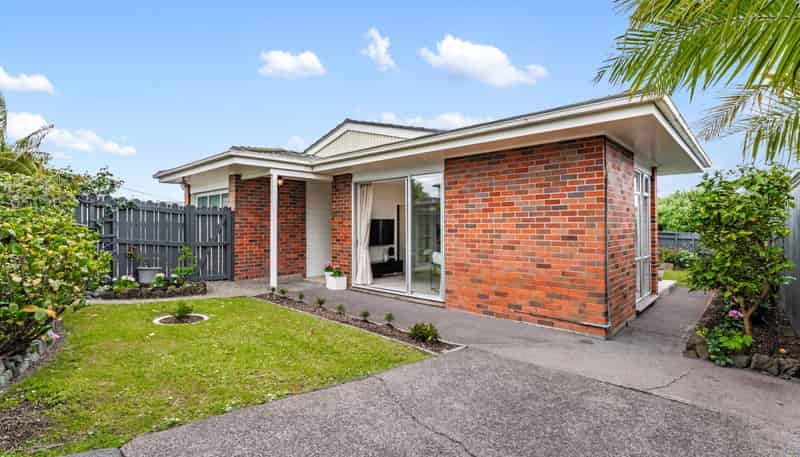 47A Long Drive, Saint Heliers