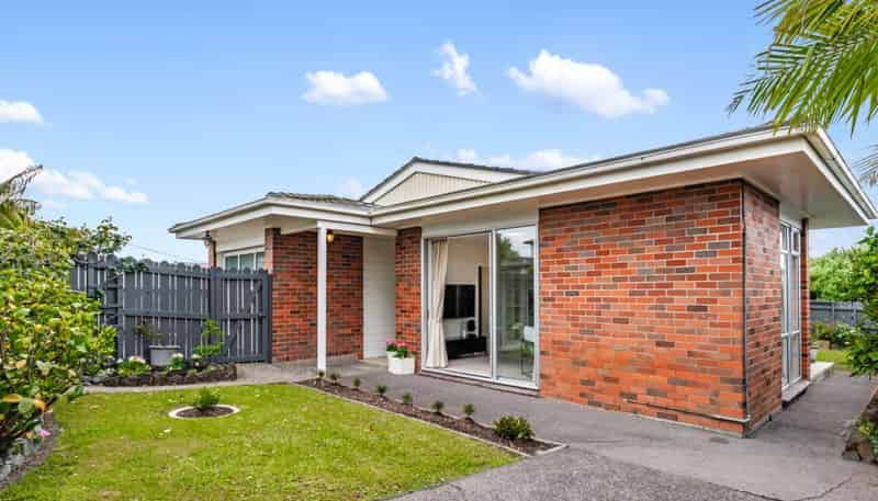 47A Long Drive, Saint Heliers