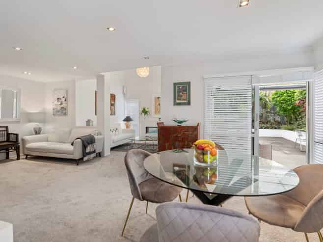 32A St Vincent Avenue, Remuera