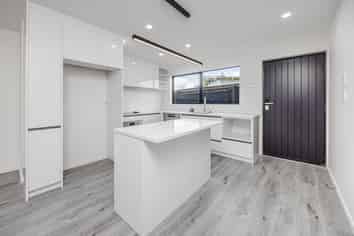 10B Tinkler Place, Favona