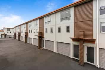 207/287 Onehunga Mall, Onehunga