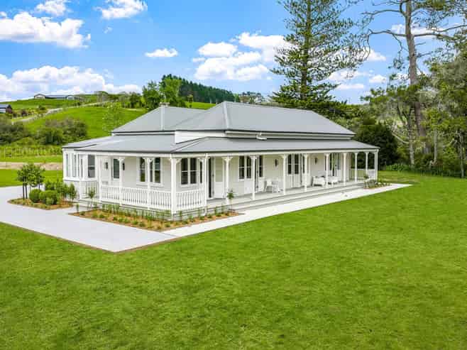 13 Ridgewater Lane, Matakana