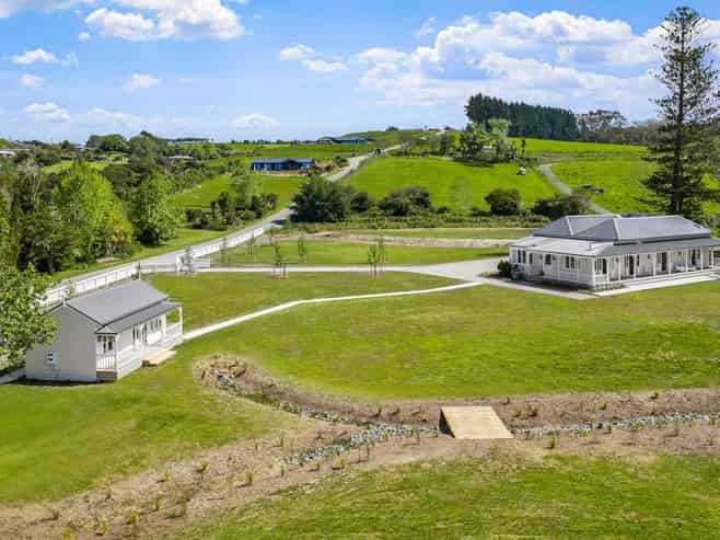 13 Ridgewater Lane, Matakana