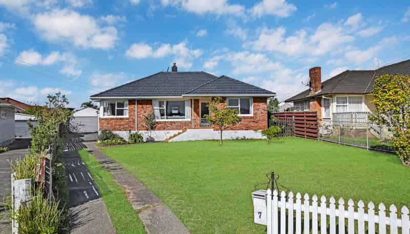 7 Cordelia Place, New Windsor