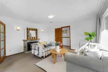 7 Cordelia Place, New Windsor