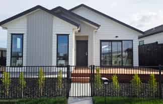 123 Argent Lane, Milldale