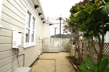 17 Campbell Street, Karori