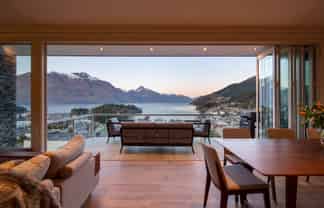 2/55 Kent Street, Queenstown Hill