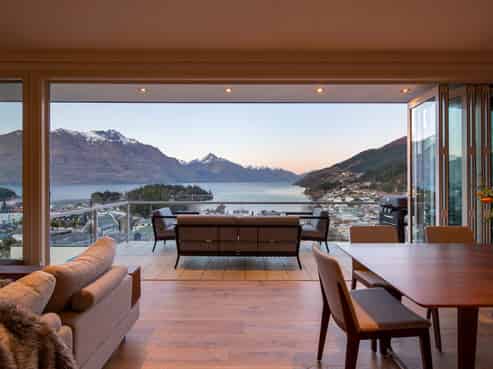 2/55 Kent Street, Queenstown Central