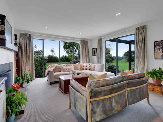 274 Lower Weld Road, OAKURA