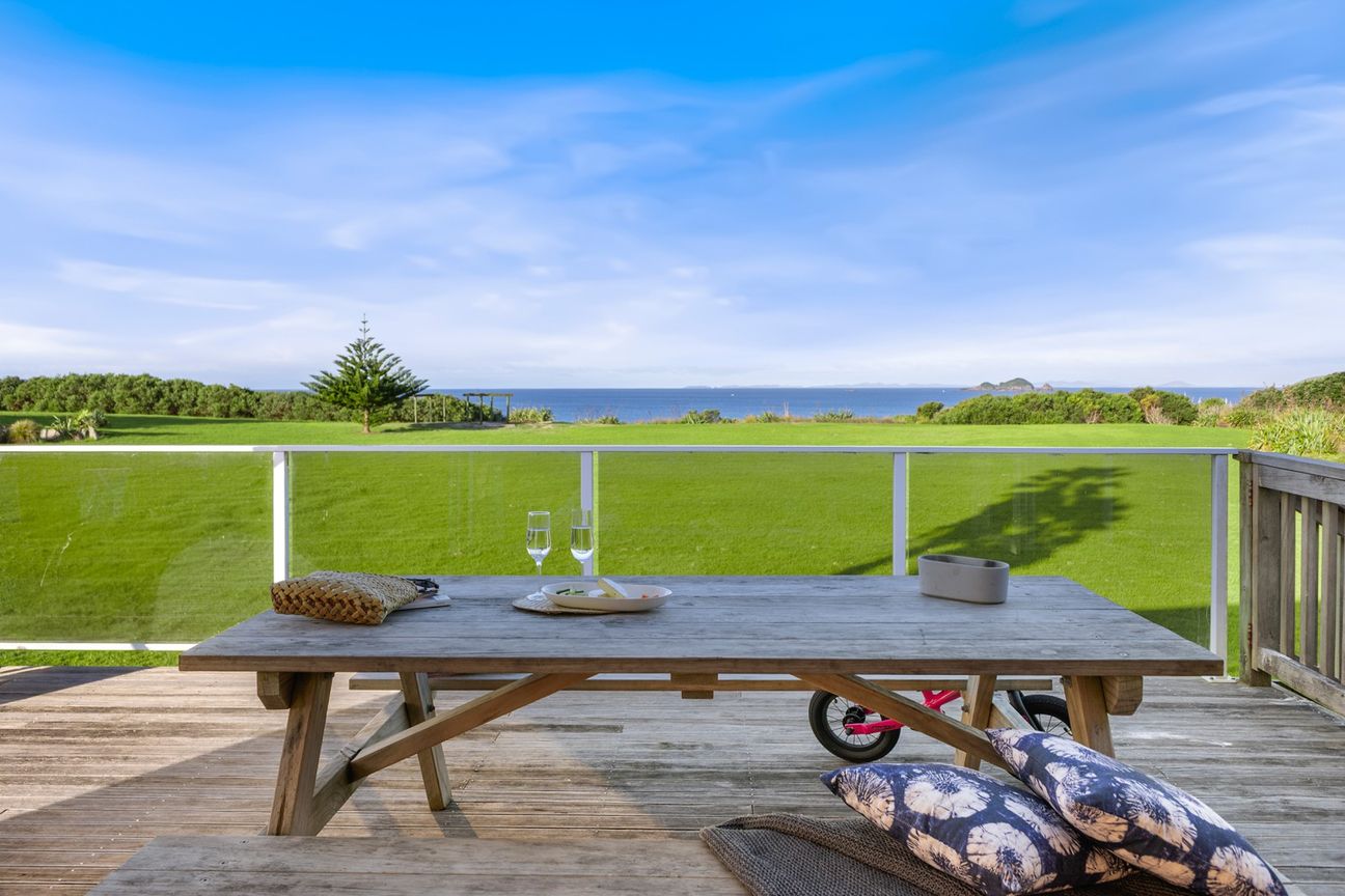 Beachfront paradise in the Winterless North - Ansicht 5
