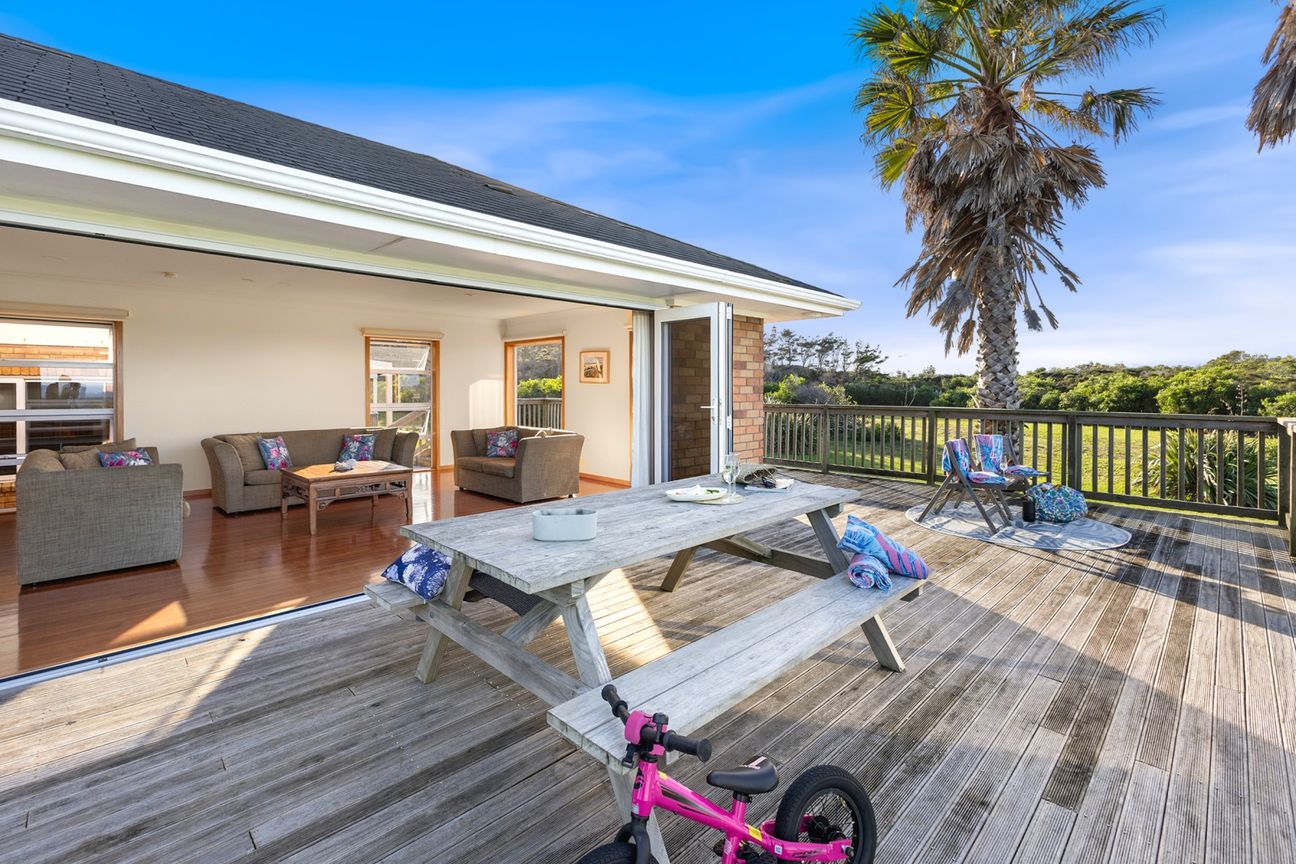 Beachfront paradise in the Winterless North - Ansicht 6