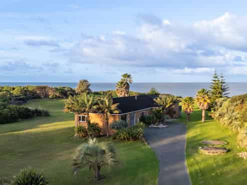 561 Henderson Bay Road, Pukenui