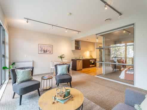 204/80 Riddiford Street, Newtown