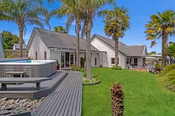 62 Cairns Crescent, Rototuna