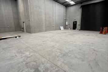 Modern 392sqm Industrial Premises - Drury