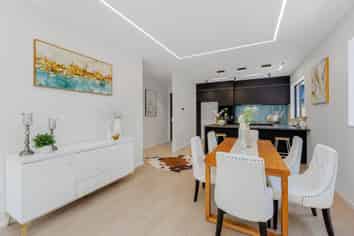 67C Forrest Hill Road, Milford