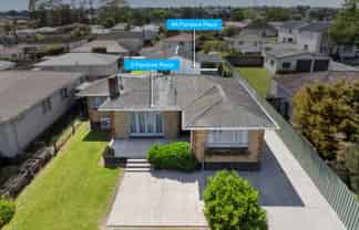 9 & 9A Pandora Place, Pakuranga