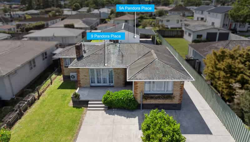 9 & 9A Pandora Place, Pakuranga