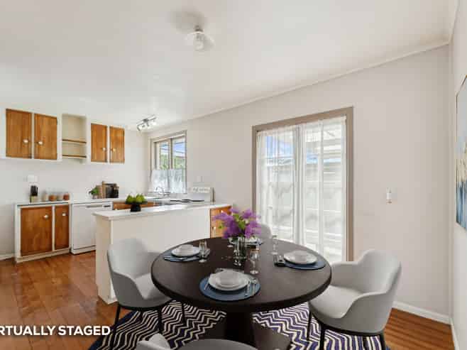 9 & 9A Pandora Place, Pakuranga