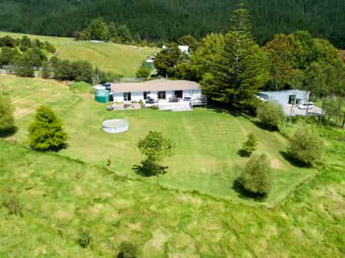 960 Whangaripo Valley Road, Wellsford
