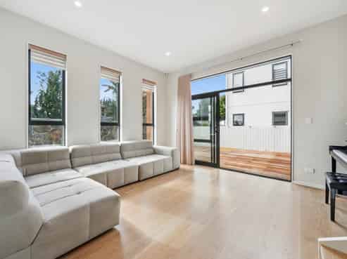 1D  Kawau Road, Greenlane