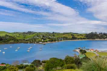 13a Emay Crescent, Pahi