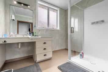 175 Saint Andrew Street, GLENGARRY