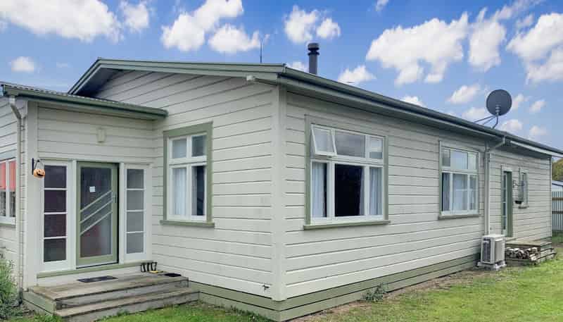 21A Burns Street, Dannevirke