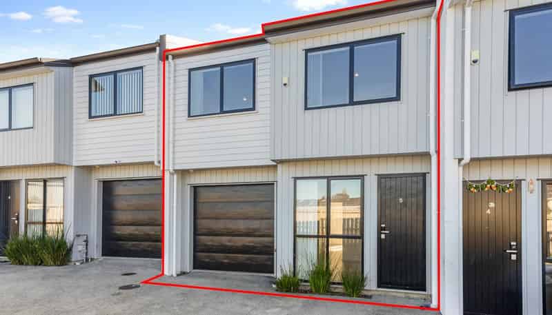 5/60 Kelman Road, Kelston