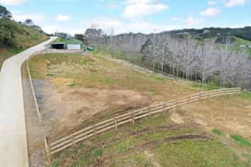 729 Ponga Road, Drury