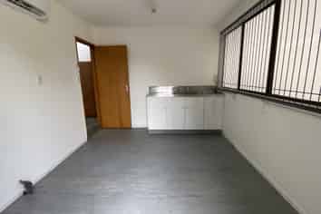 169SQM Functional Warehouse For Lease