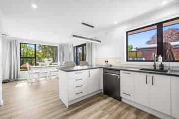 28 Cross Street, Allenton