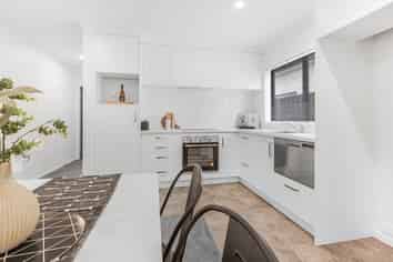 6/9 Beverley Crescent, Hillcrest