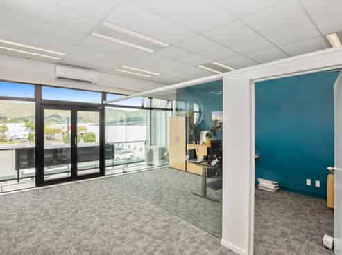 Elevate your Workspace