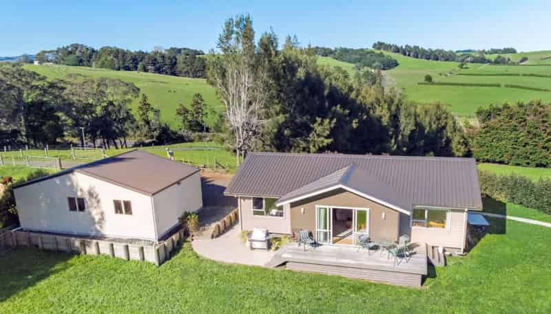 281a Tuhimata Road, Paerata