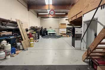 Short-Term Industrial Lease - Red Hills