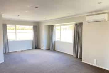 2A Fencotie Place, Northpark