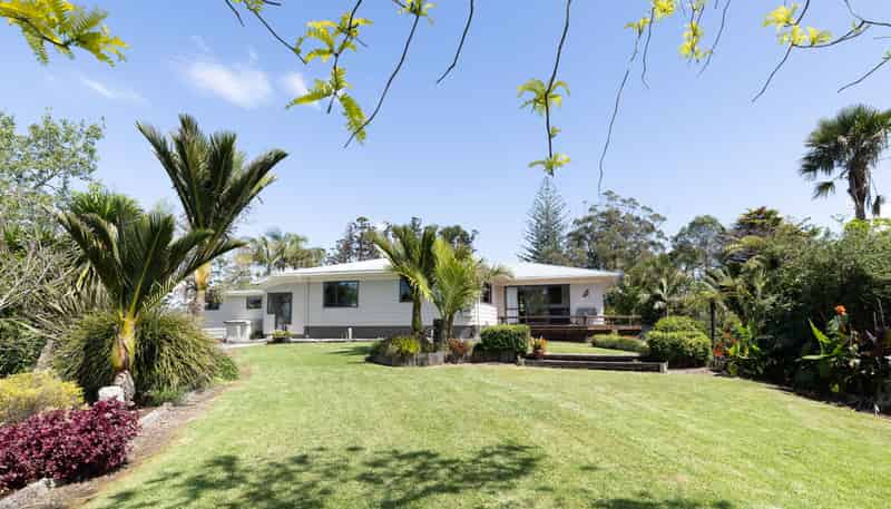 282 Girls High School Road, Pukehuia