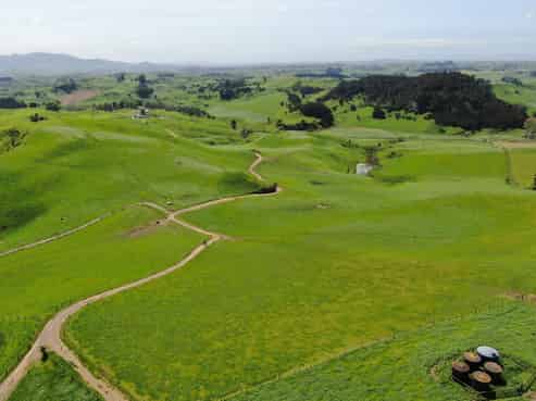 782 Mangare Road, Wharepapa South