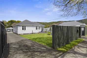 17 Burden Avenue, Wainuiomata