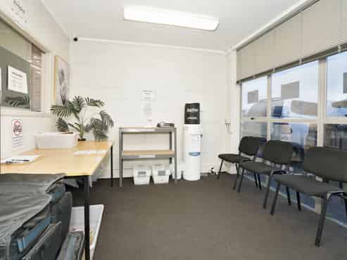 Freehold Investment on Somerset