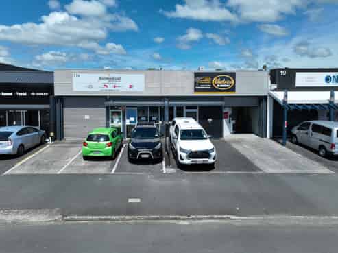 Freehold Investment on Somerset