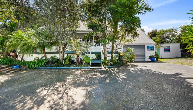 20 Fitzherbert Avenue, West Harbour